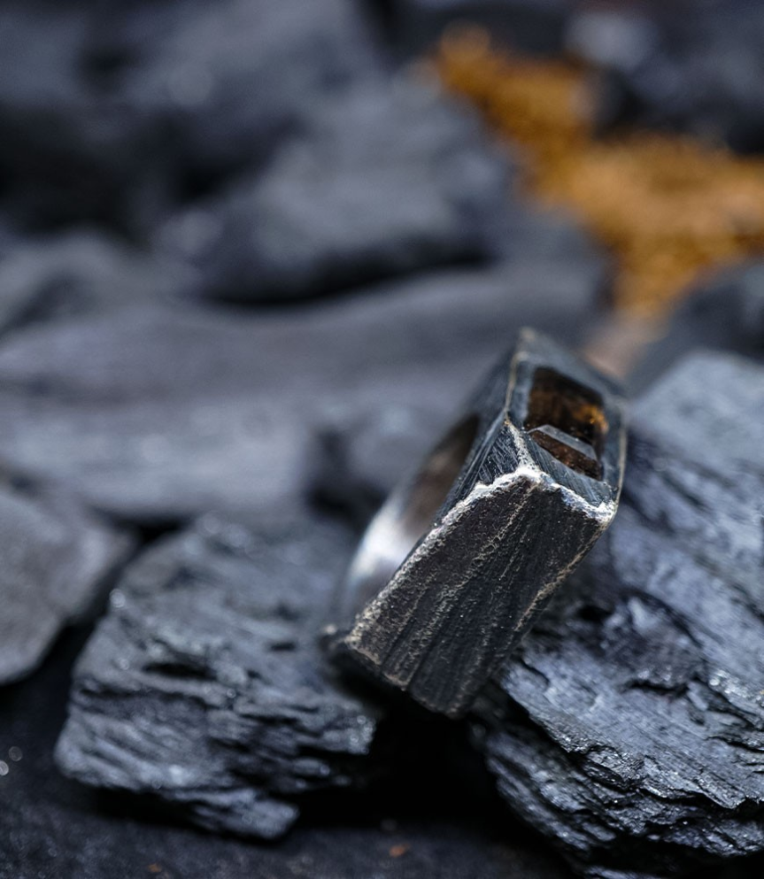 Bague brute en argent massif et quartz fumé piéce unique signè Krazy Stones