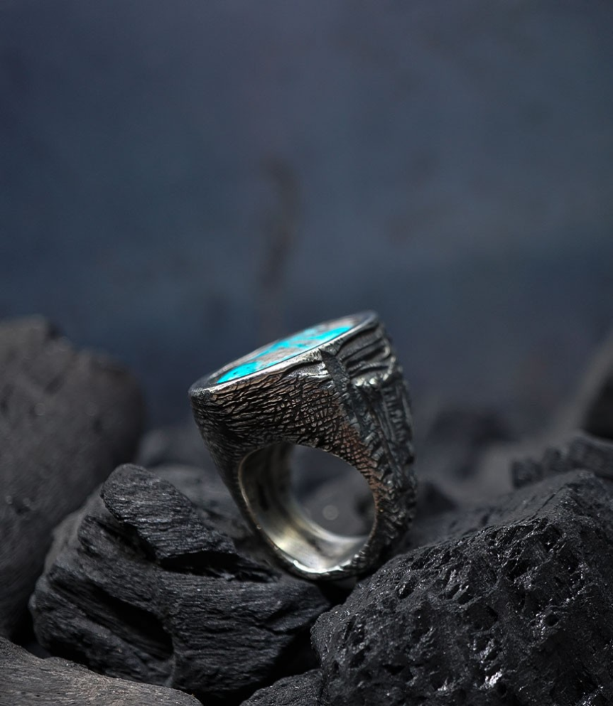 Designer ring in silver and turquoise