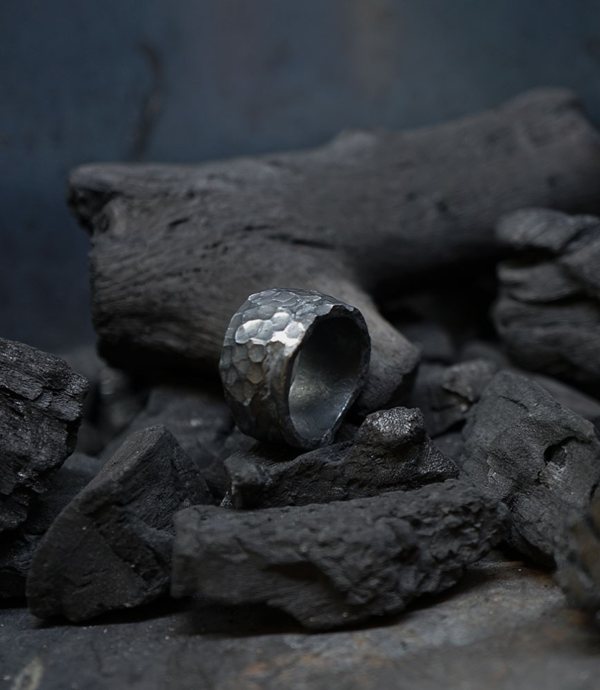 Héphaïstos Collection