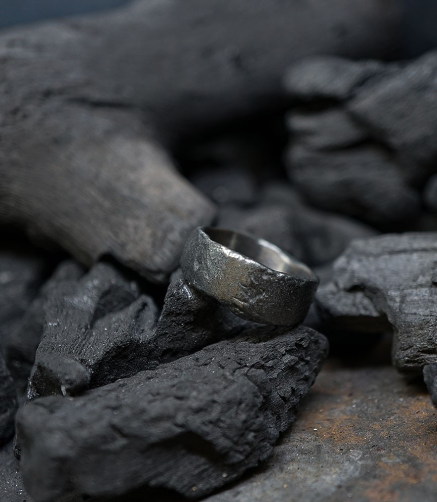 Hammered ring Krazystones in solid silver.