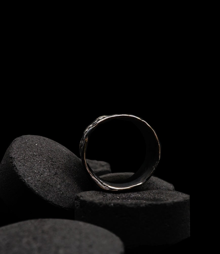 Bague en argent de créateur