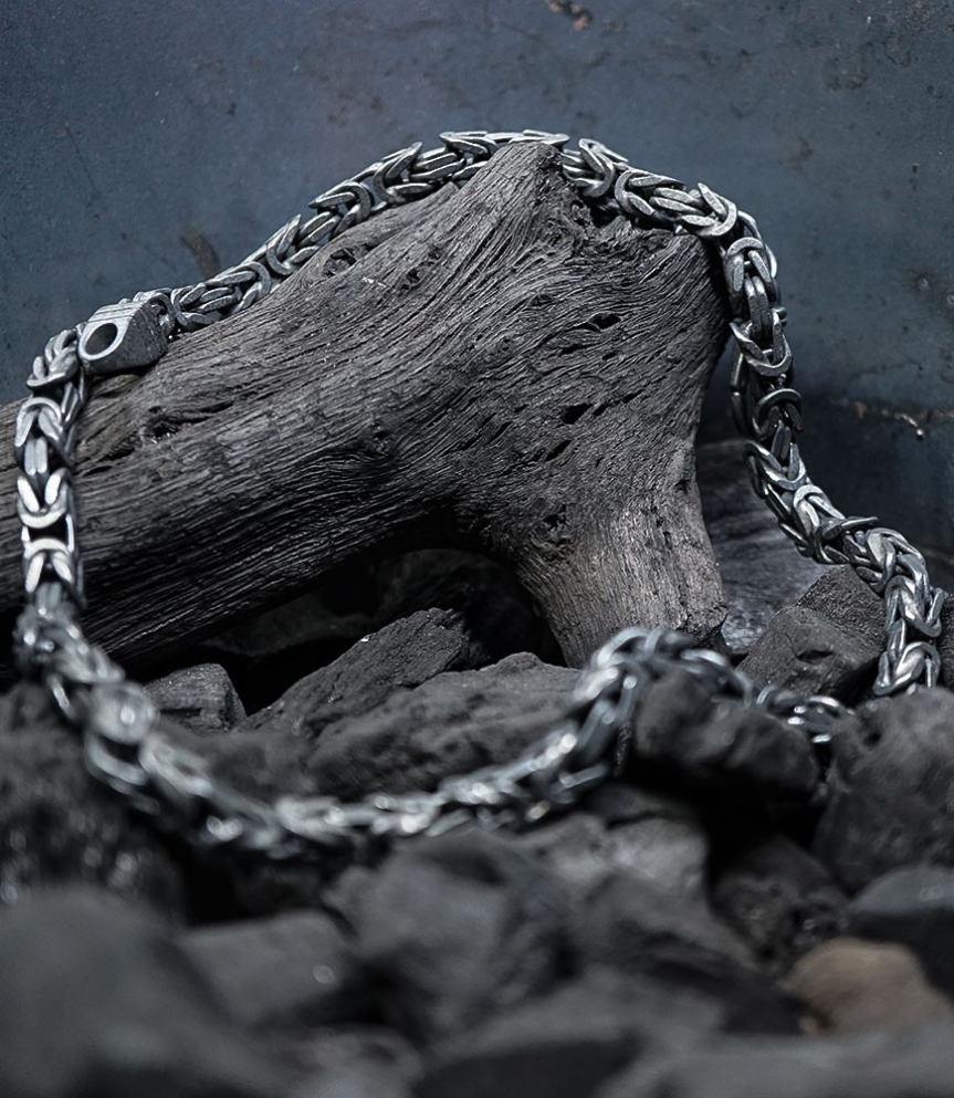 Collier de créateur en argent massif signé Krazystones