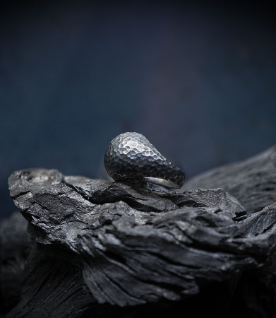 Héphaïstos Collection