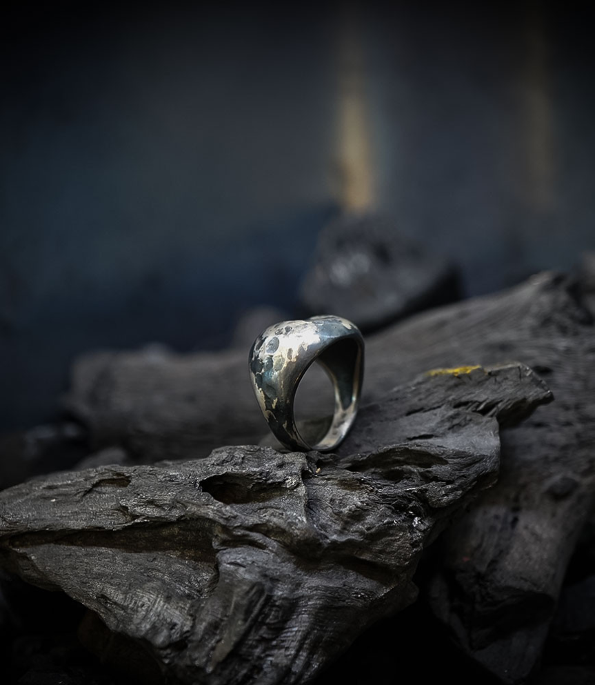 Héphaïstos Collection