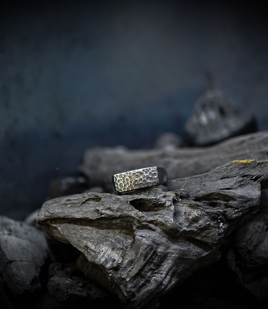 Héphaïstos Collection