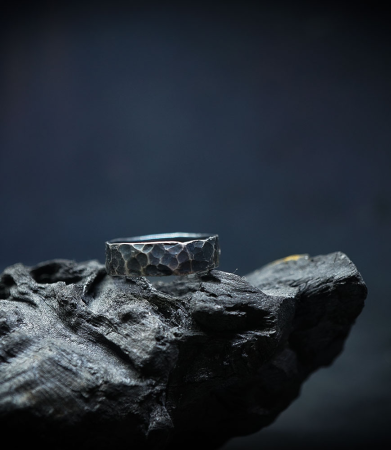 Bague créé par Anthony Barrouyer en argent massif.