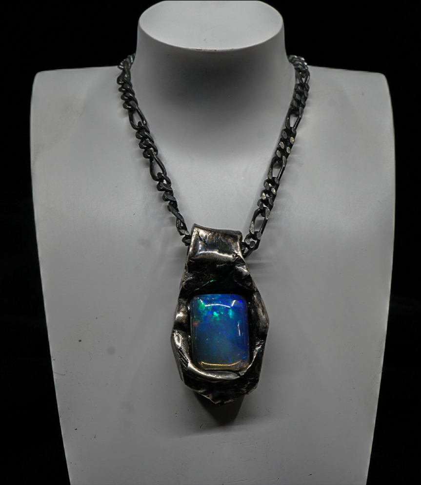 Mad Lords, the nomadic jewelry concept that breaks the rules of Place Vendôme.