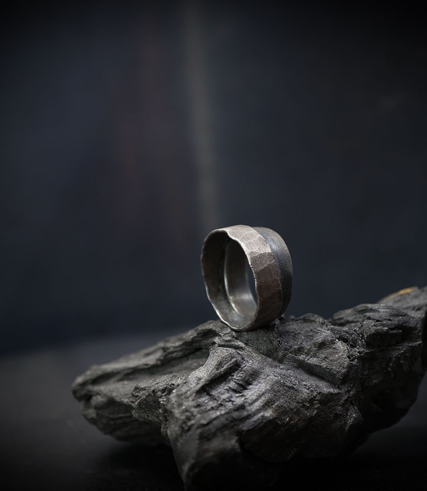 bague argent martelée.