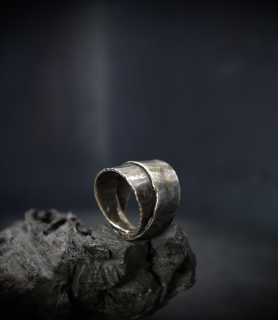 bague argent martelée.
