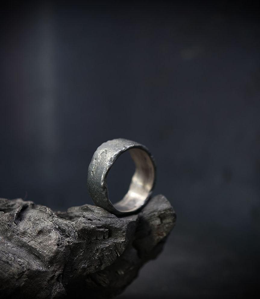bague argent martelée.