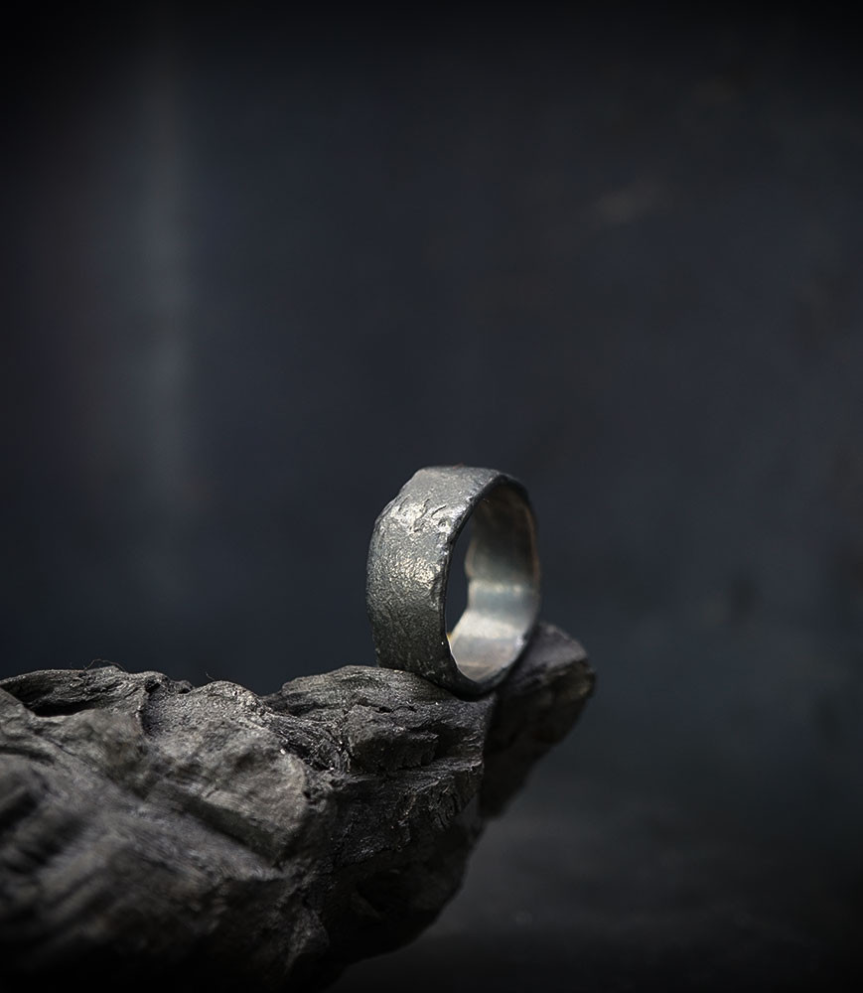 bague argent martelée.