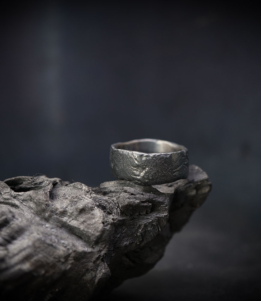 bague argent martelée.