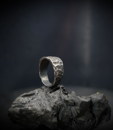 bague argent martelée.