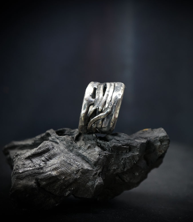 bague argent martelée.