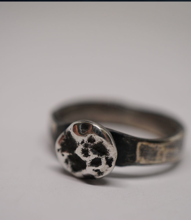 Bague unique en Argent Massif.