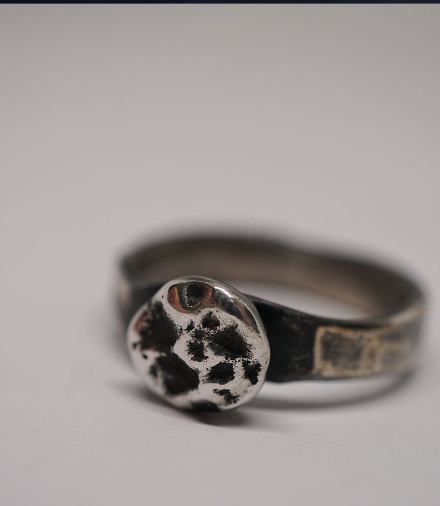 Bague unique en Argent Massif.