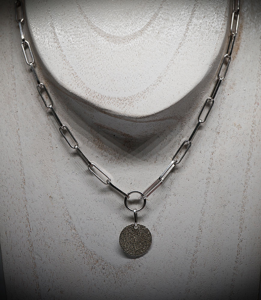 Collier unique en Argent Massif