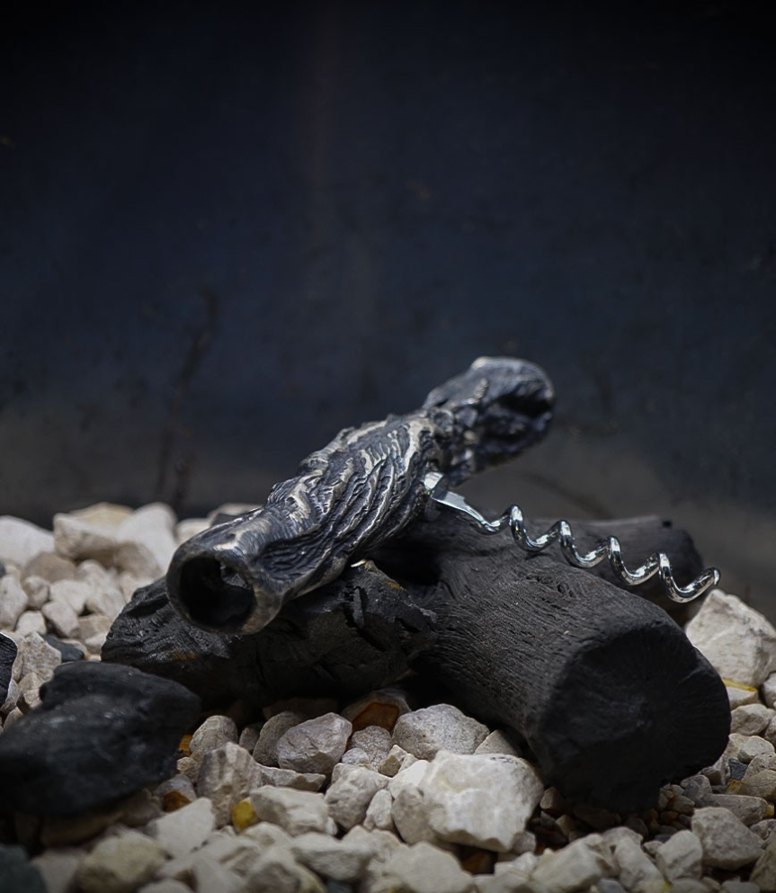 Tire-bouchon exceptionnel, en argent massif.