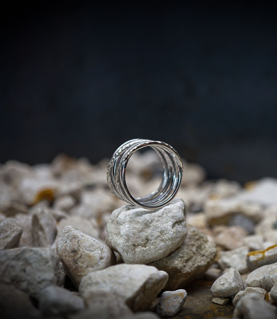 Bague en argent massif pièce unique Lovely Storm.