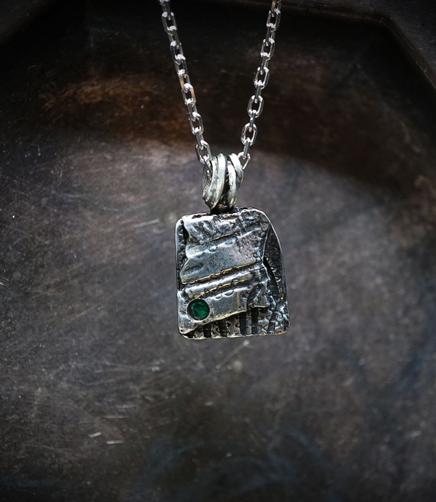 Hephaestus Stones Collection - Emerald and Sterling Silver Necklace
