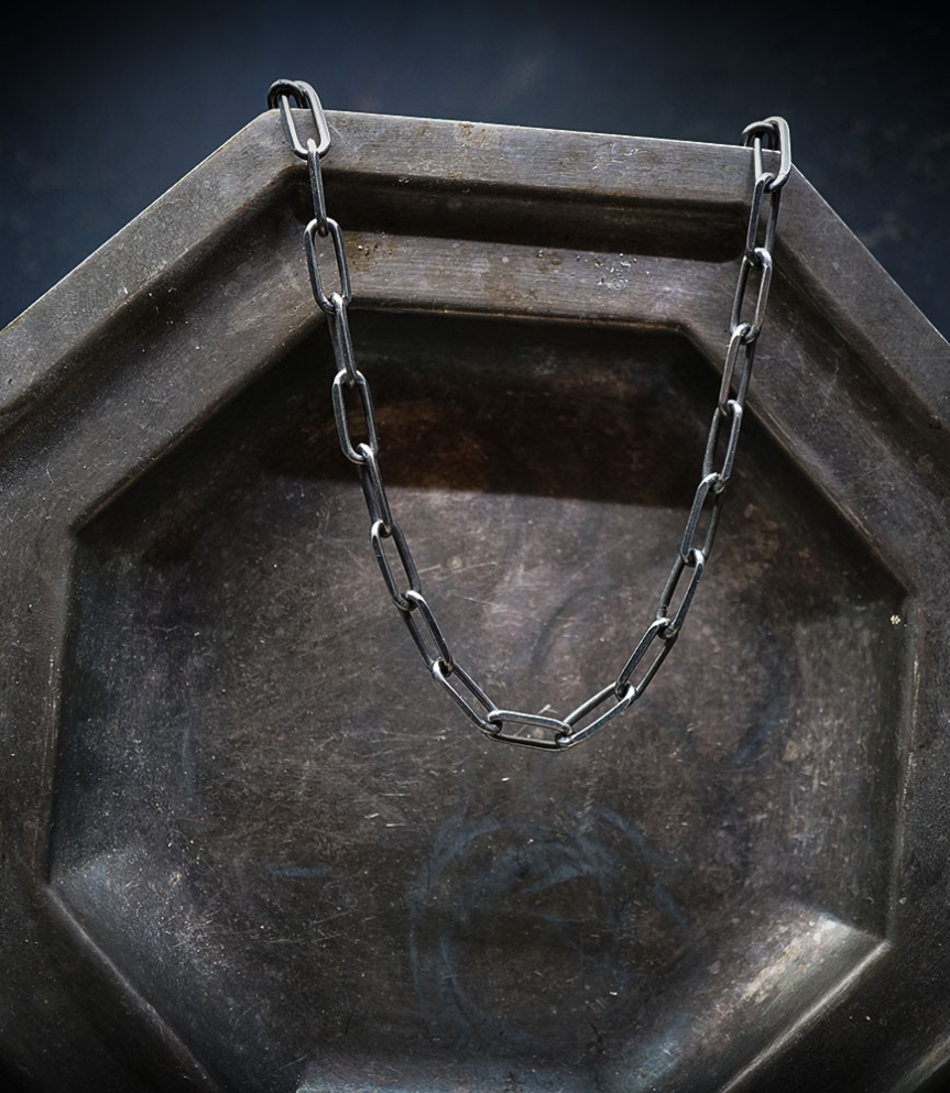 Collier en argent massif fabriqer a la bijouterie Barrouyer.