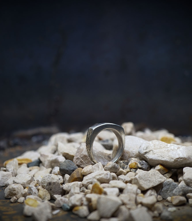 Bague argent 925/1000 signé Lovely Storm.