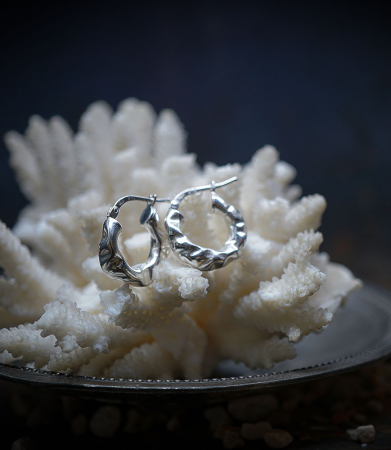 Boucles d'oreilles martelet en argent massif pièce unique Lovely Storm.